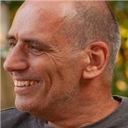 Native English speaker ready to help with English (translations or general language tutoring)